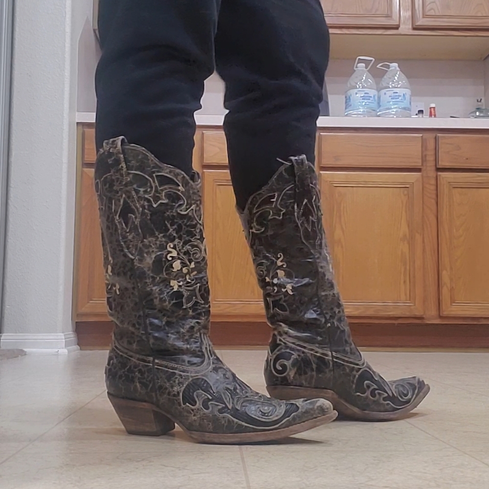 Vintage Corral 7.5 Floral Whip Stitch Western Cowboy Boots Goat Skin Leather